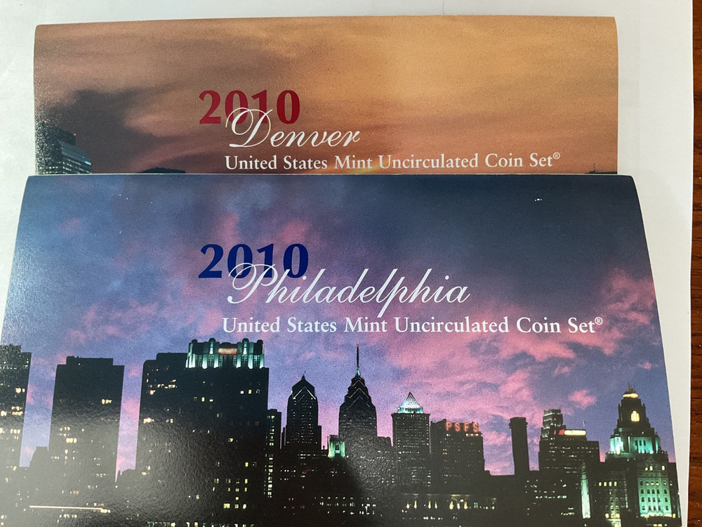 2010 US Mint Denver & Philadelphia Uncirculated Sets