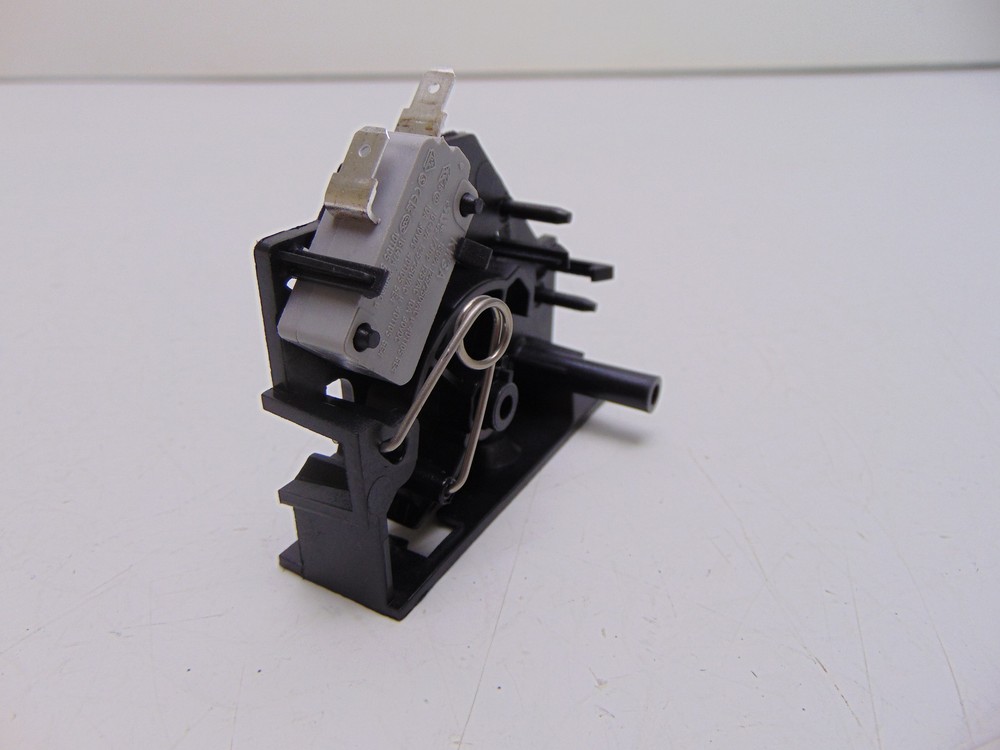 Frigidaire FMOS1846BSA Switch Bracket Upper