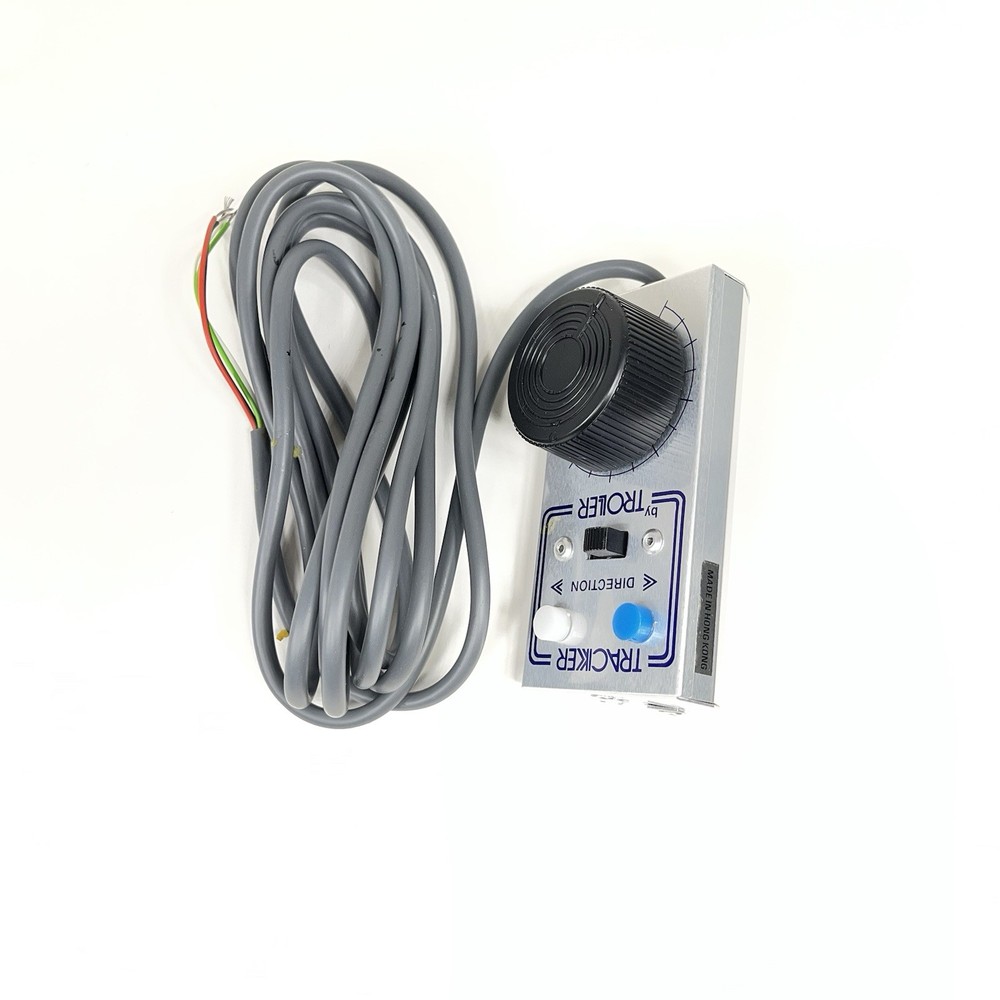 Troller TRH-40 Tracker DC Walk Around HO Scale Multiscale Train Controller