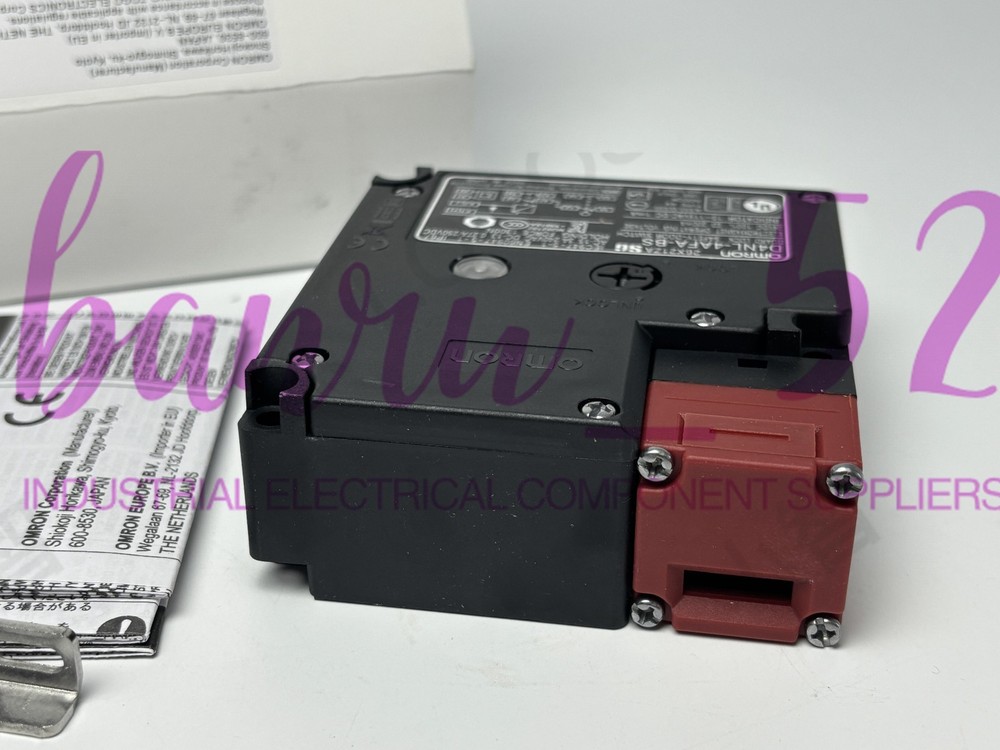 1PCS New Omron D4NL-4AFA-BS Safety Gate Switch