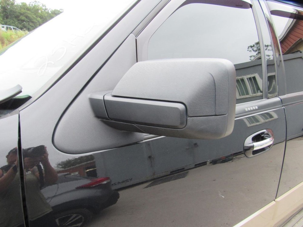 EXPEDITON 2014 Glove Box 1074155