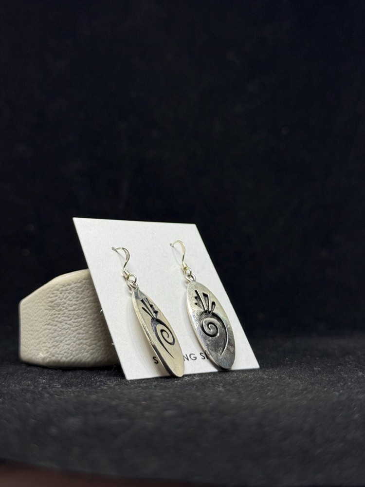 Handmade Native American Hopi Plain Sterling Silver dangle Earrings