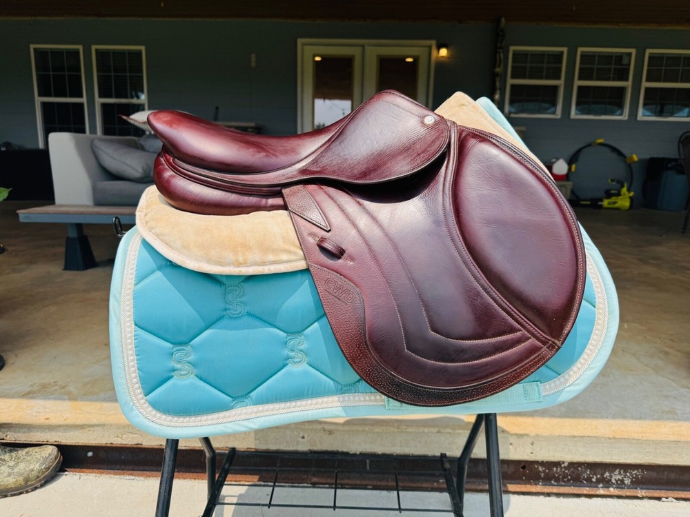 cwd saddle 17 se03