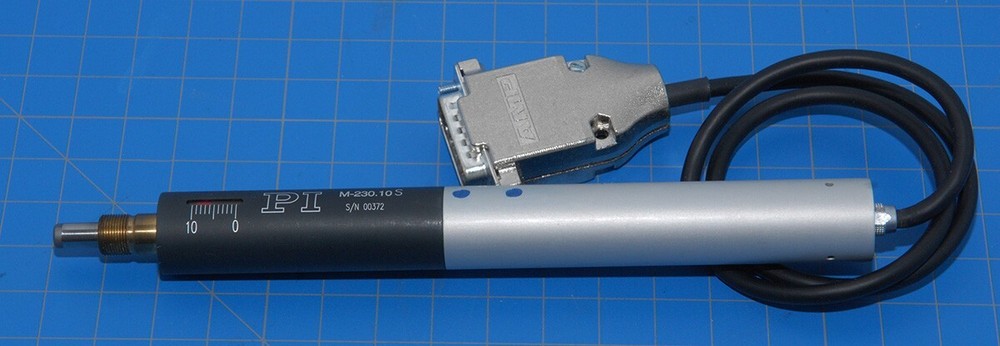 PHYSIK INSTRUMENTE M230.10S High Precision 10 mm Range x 0.05 μm Linear Actuator