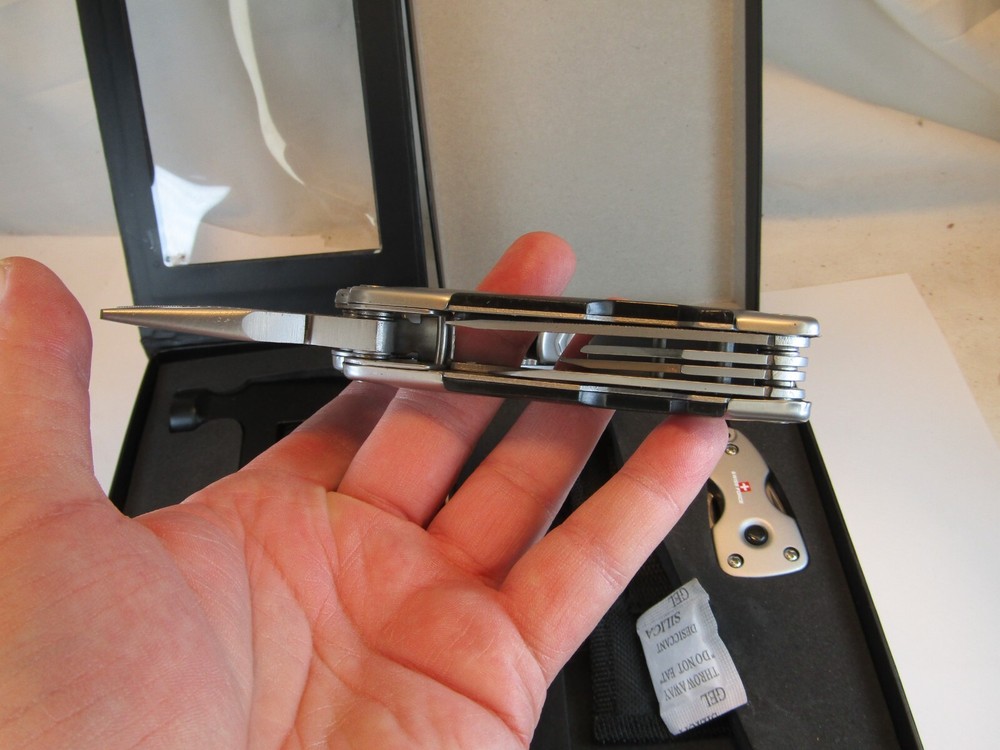 Swiss Force Multitool + Keychain + Hammer Multitool