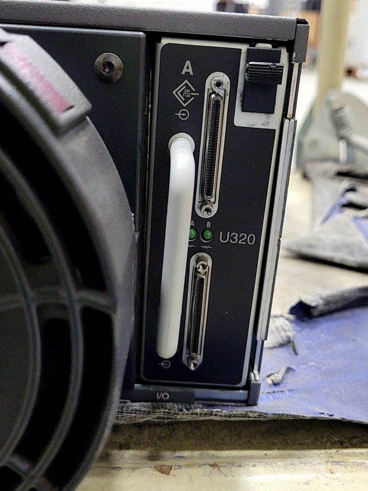 HP StorageWorks 302970-B21 StorageWorks Modular Smart Array SEE NOTES