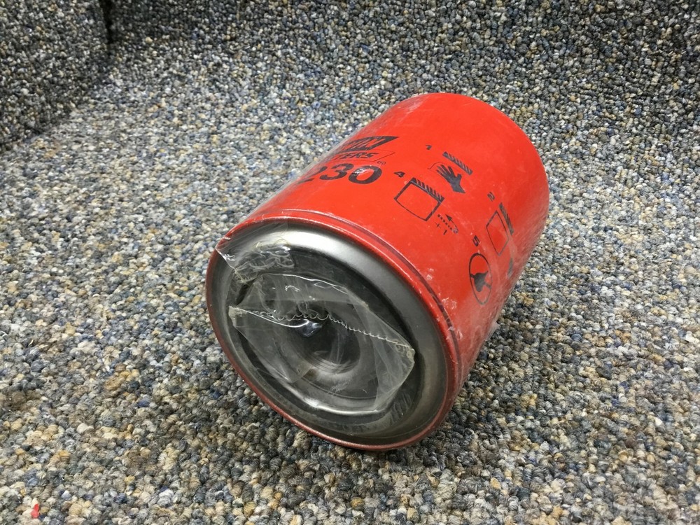 NEW BALDWIN FILTERS BT230 Oil Filter