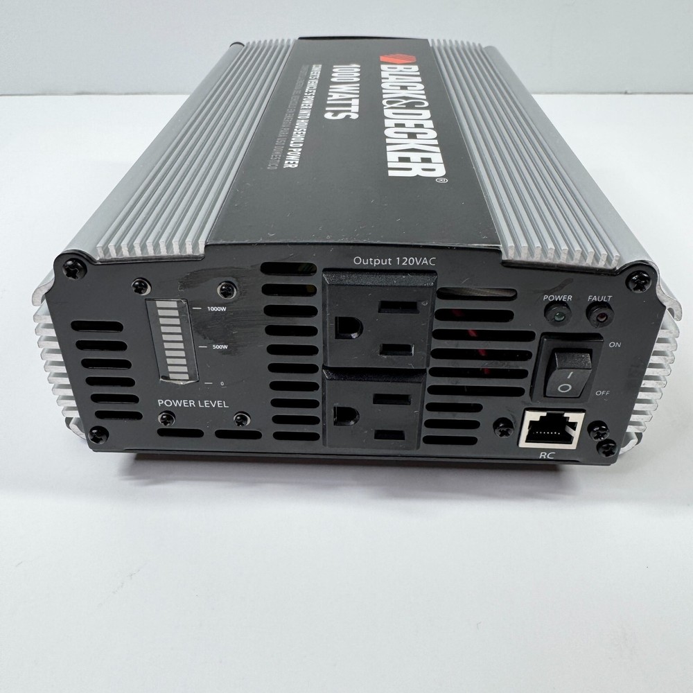 Black & Decker 1000w Power Converter VEC049DCB NEW! w/ Cables