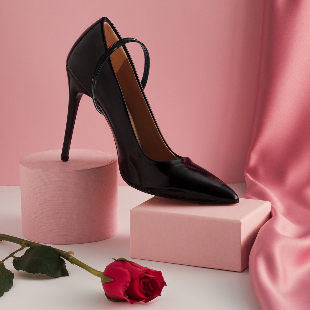 For adjustable high heel strap, glossy black
