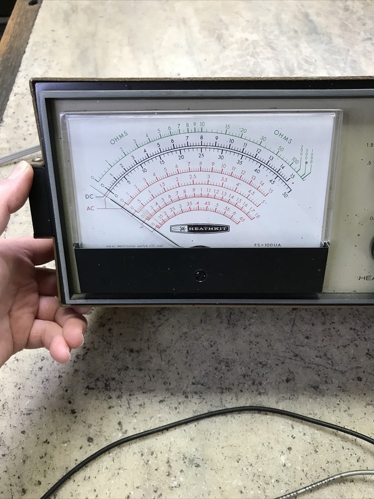 Vntg Heathkit Utility Solid State Voltmeter Model IM-16 - Powers On - 902 2401