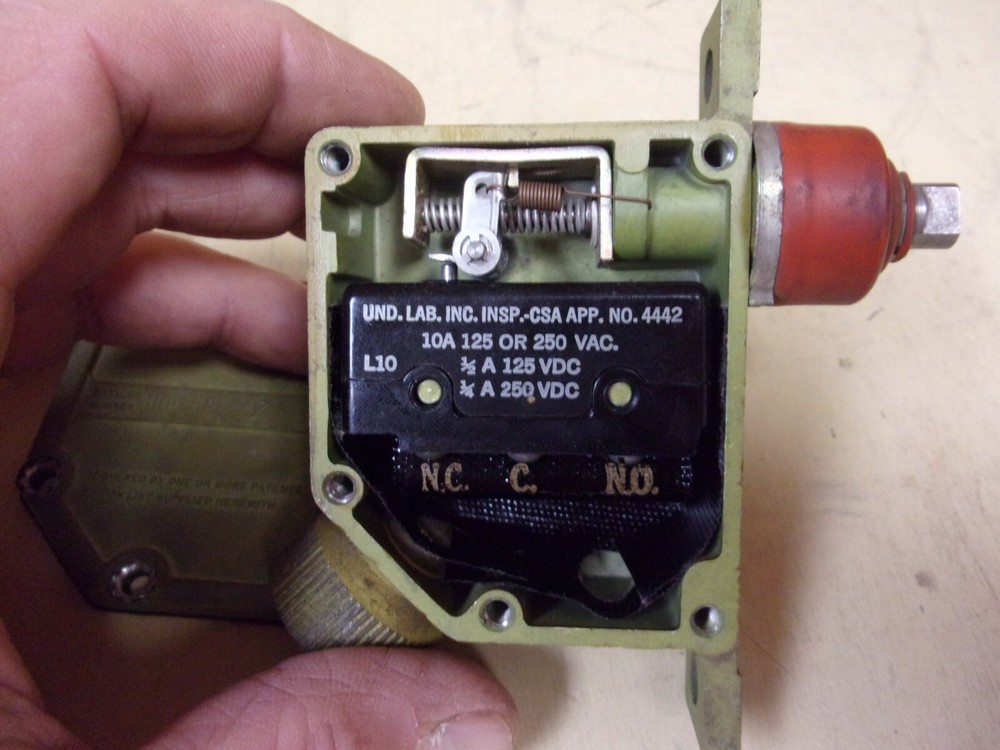 Micro Switch HND-RNE-42 Limit Switch