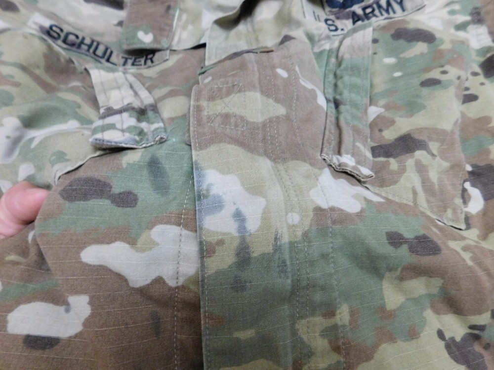 US ARMY OCP COAT SZ SMALL - SHORT