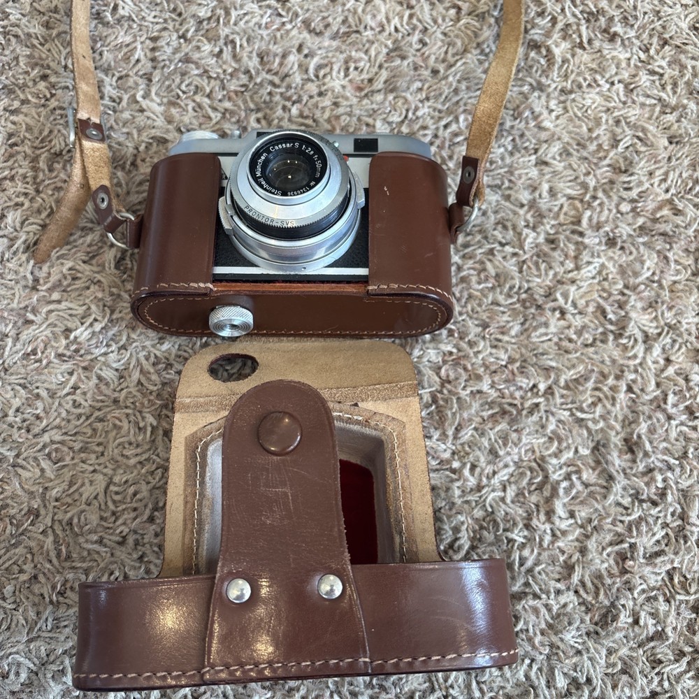 Tower 51 35mm Camera W/Leather Case Made In Germany 50mm Lens Untested
