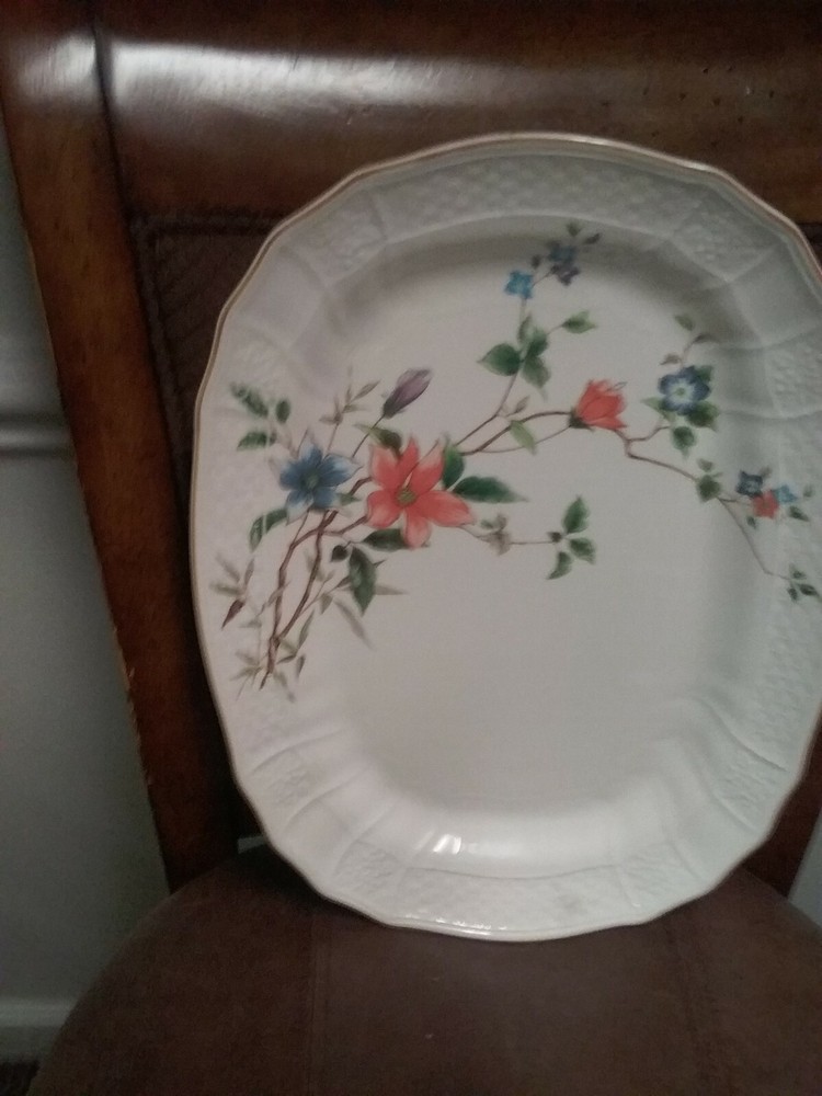 Mikasa Renaissance Monique 15" Oval serving Platter