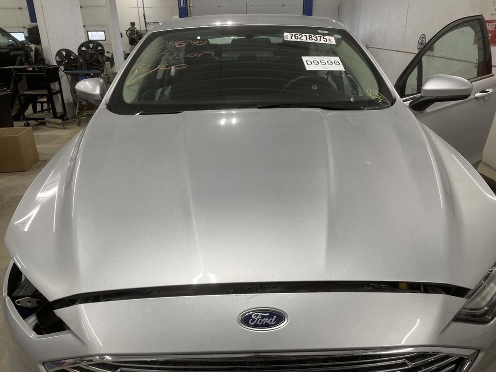 Fuse Box Engine Without Rain Sensor Fits 17-20 FUSION 1058399