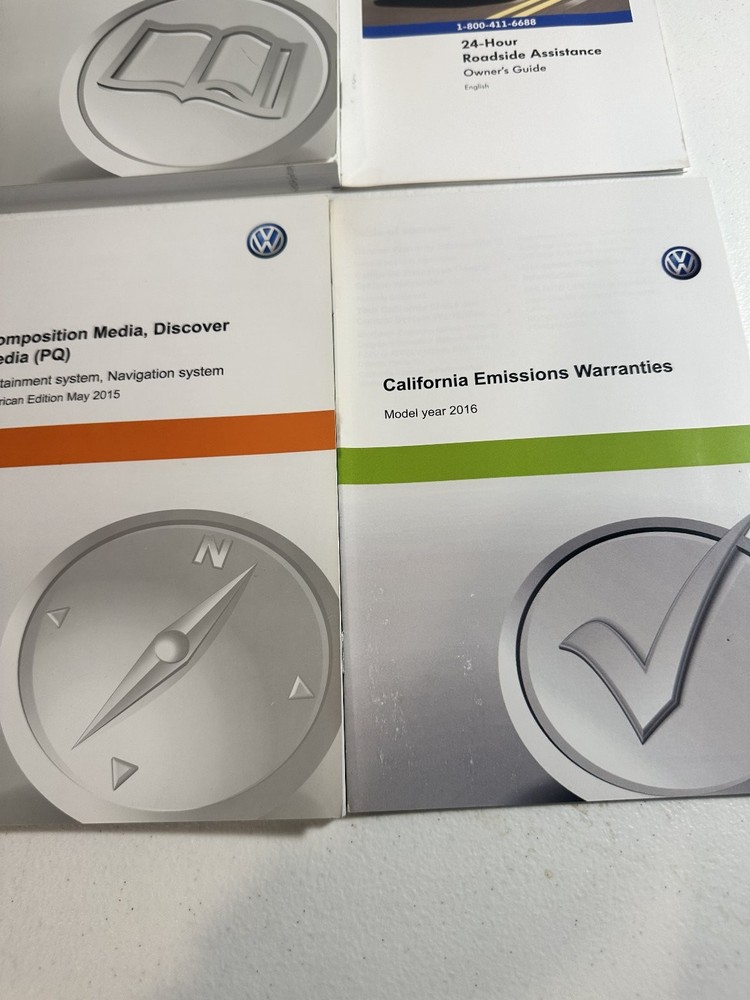 2016 Volkswagen Jetta Owners Manual Set