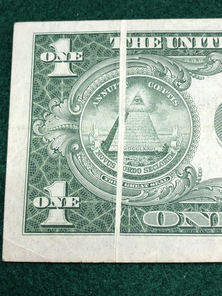 1935-E $1 ONE DOLLAR SILVER CERTIFICATE CURRENCY NOTE “GUTTER FOLD ERROR”