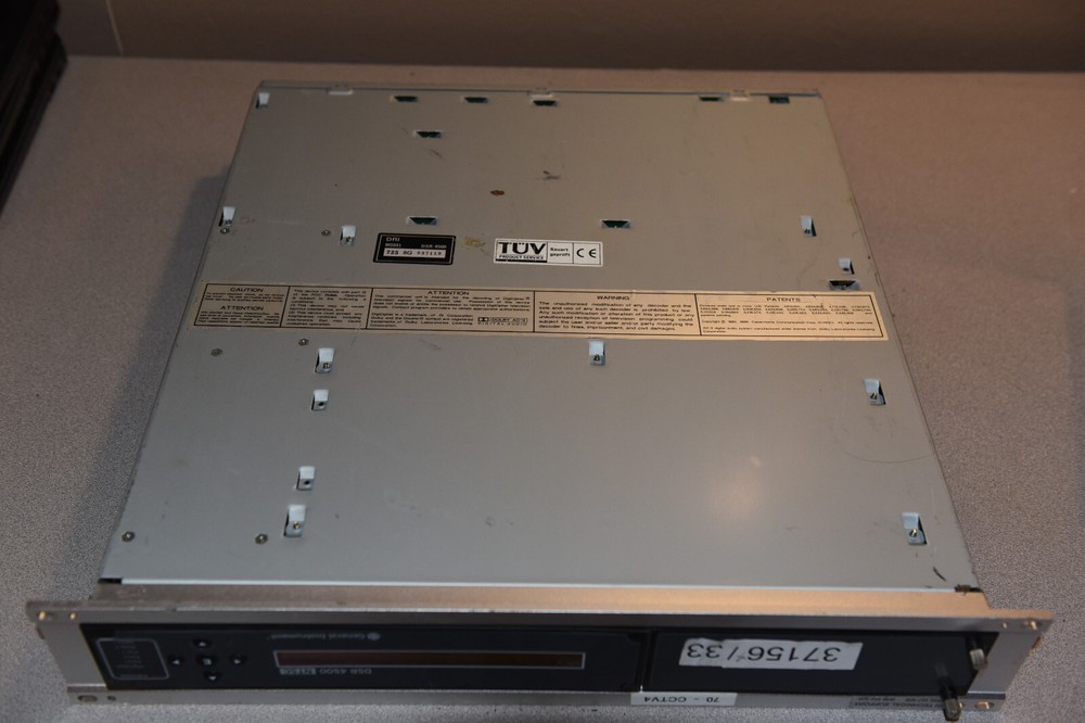 General Instruments DSR-4500 Commercial Satellite Receiver Decoder