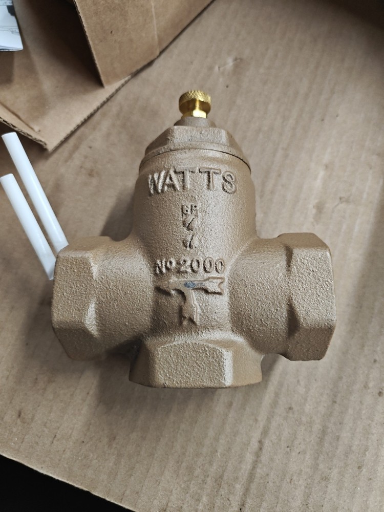 Watts 1” Hydronic, Two-Way, Universal Flow Check Valve 2000 - M5