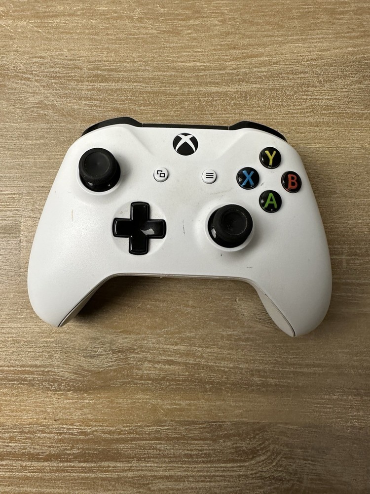 Xbox One S 1TB Console White Bundle 2 Controllers + 4 Games Tested Working