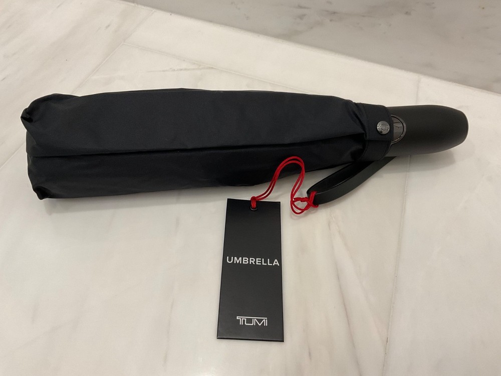 NEW TUMI 36.0” Medium LOGO Auto Automatic Open Close Umbrella - BLACK