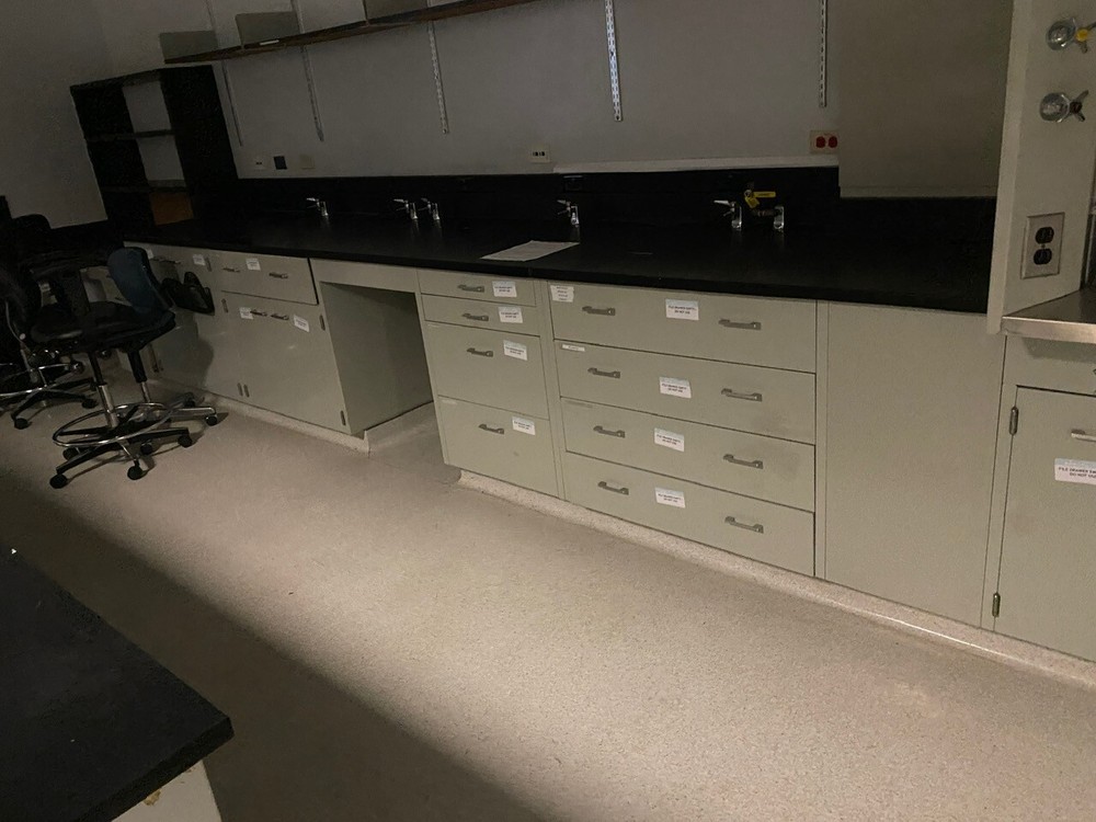Gray Lab Casework Benches by Linear Foot, Island & Perimeter(100379)