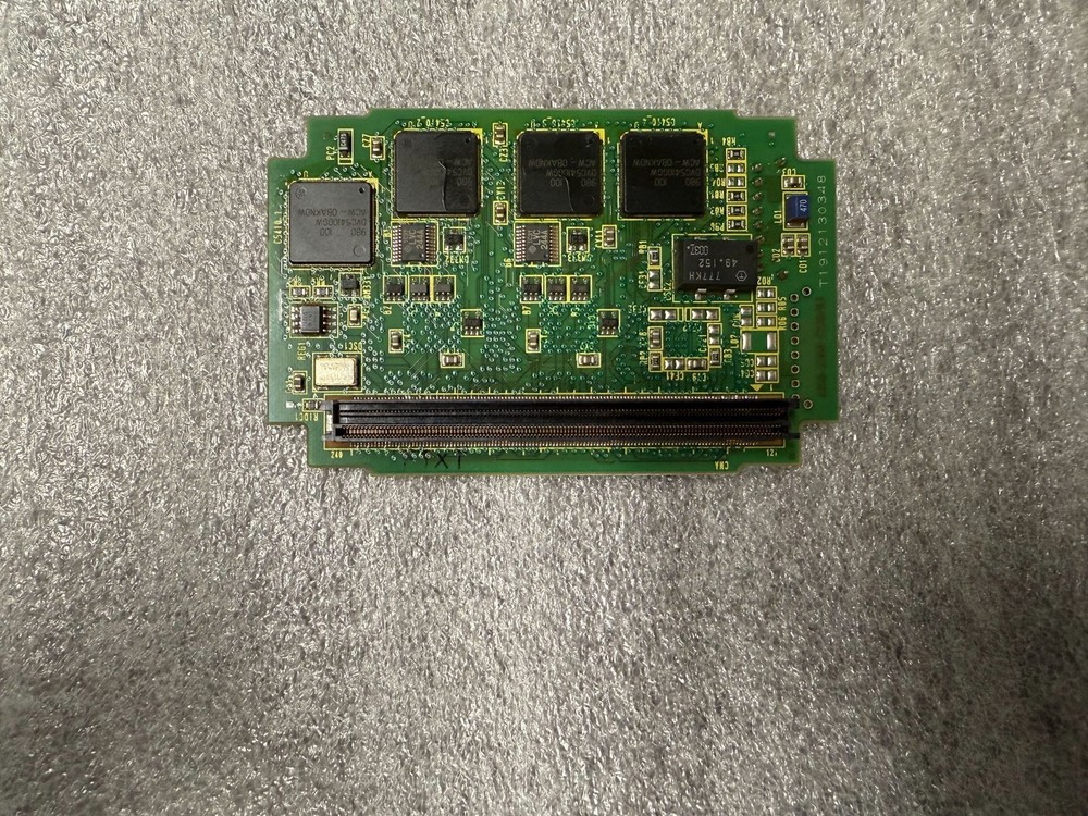 FANUC A20B-3300-0240/05A 8 Axis Servo Control Module USED