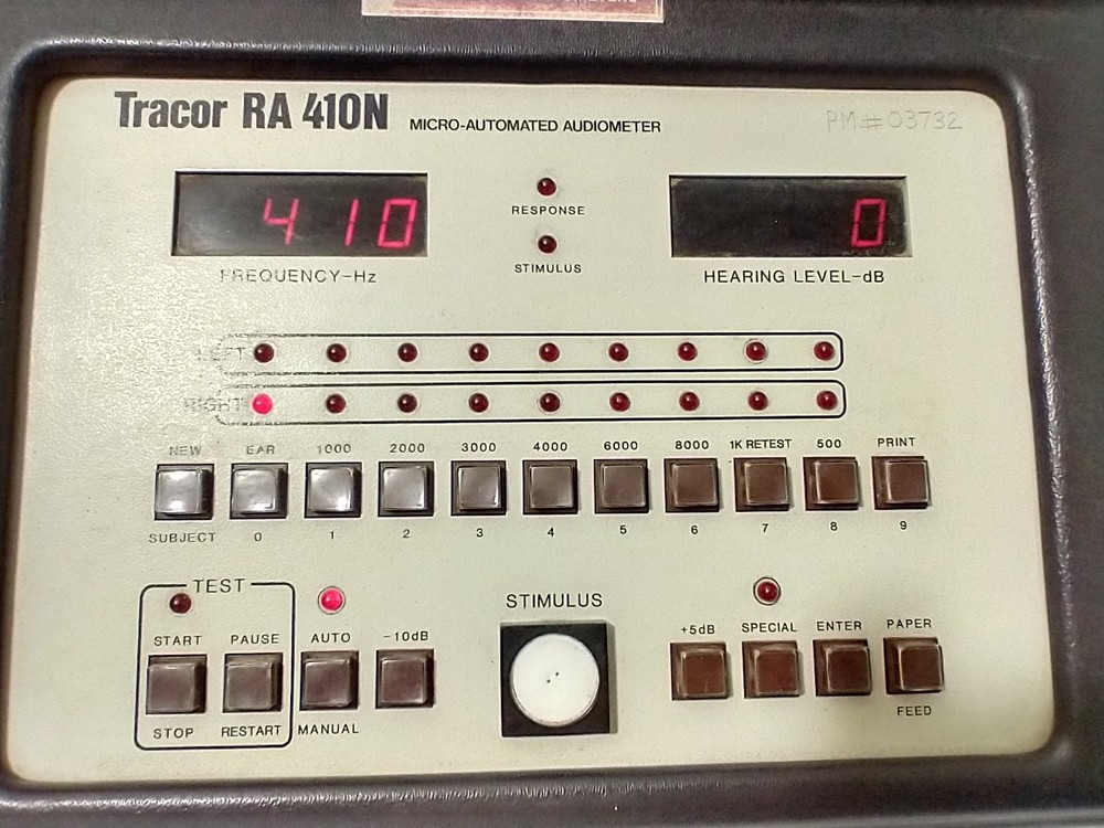 Tractor RA 410N Audiometer