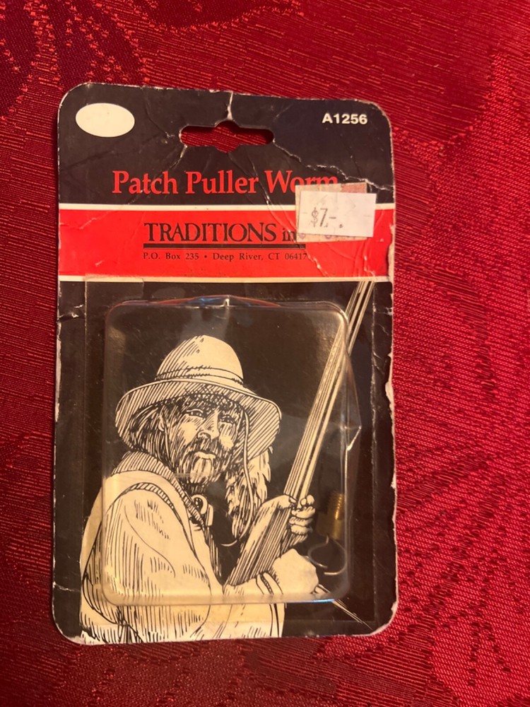NOS Traditions Patch Puller Worm A1256
