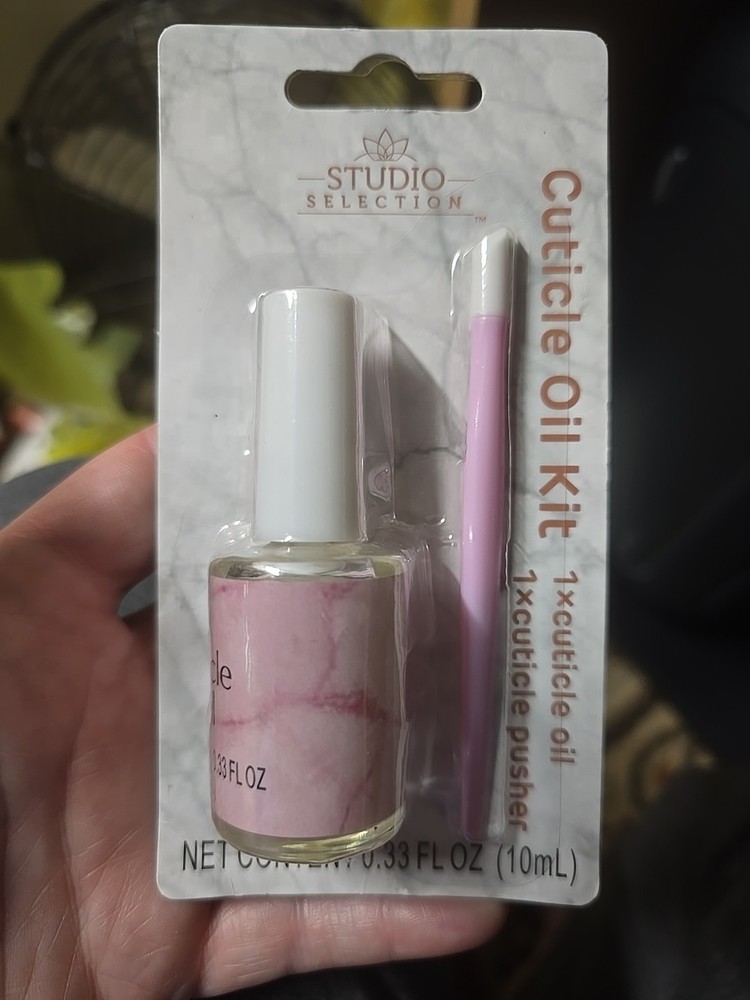 Studio Selection Cuticle Oil Kit .33 oz 10mL New Sealed