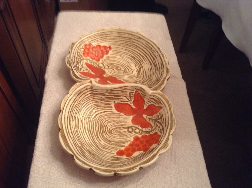 Cal. Orig #565 divided dish