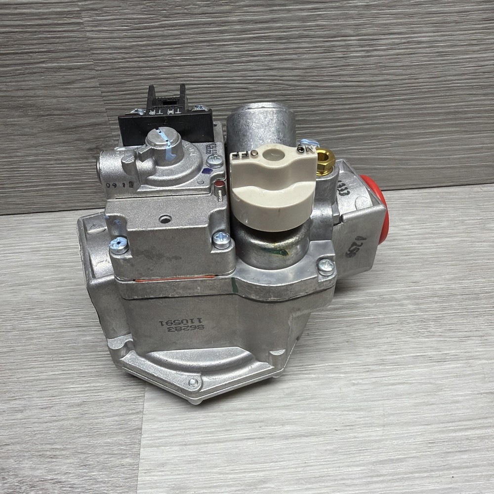 Robertshaw 700-059 High Capacity Gas Valve For D Pilot Ignition System, 24V, New