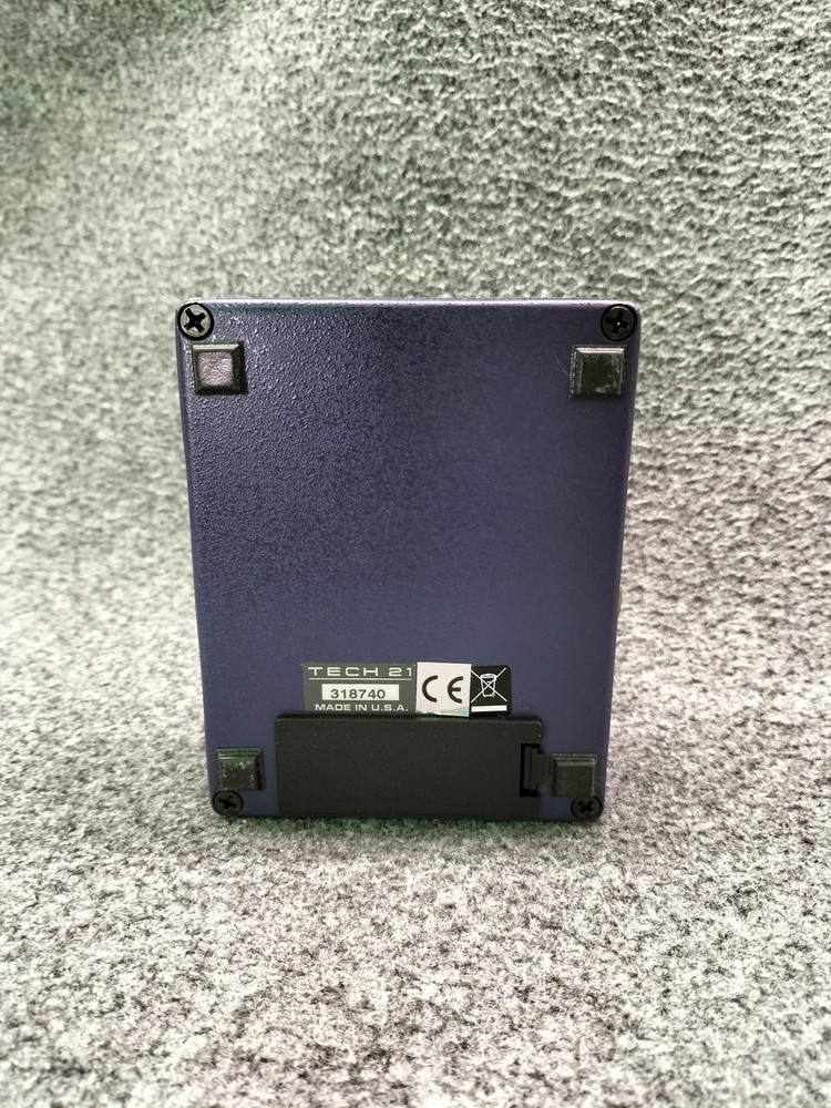 TECH21 BRITISH effector