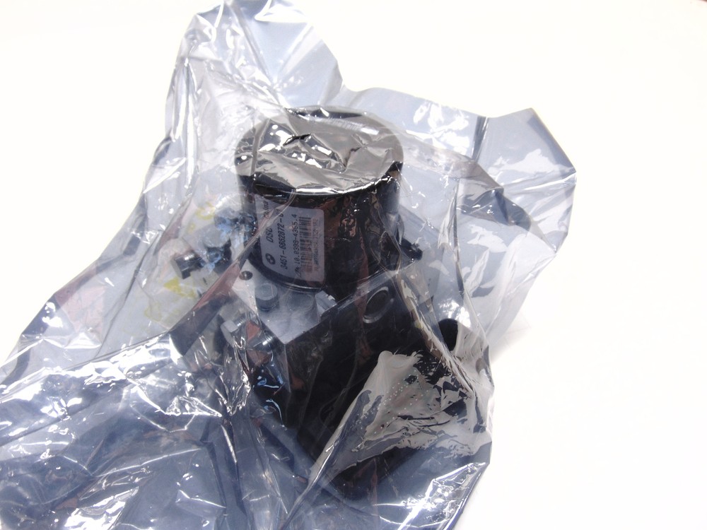 New Genuine BMW 1 E81 E87 E88 3 E90 E91 E92 E93 320 D 135i 330i 335i ABS Pump