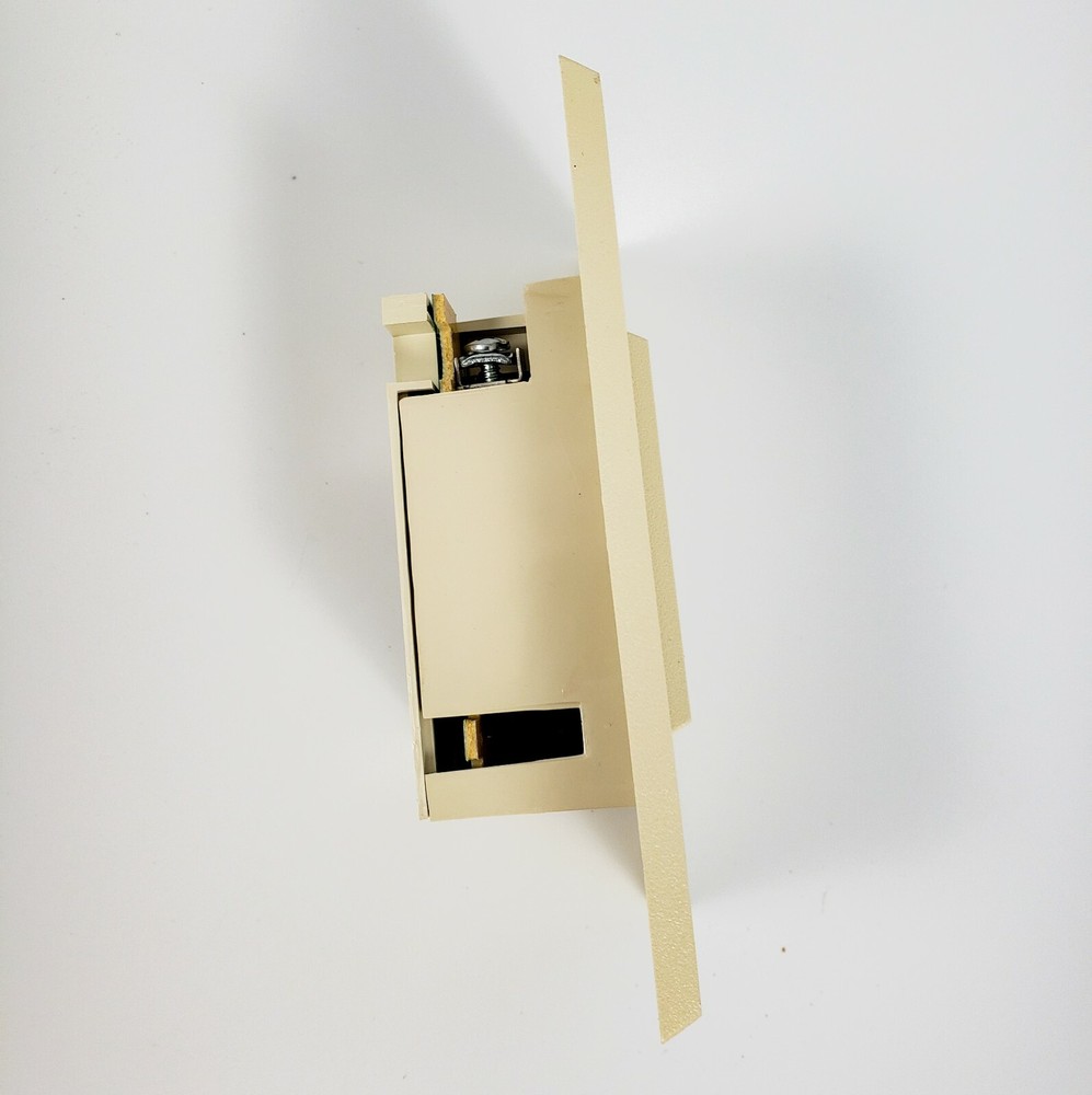 System Sensor RA400Z REMOTE LED ANNUNCIATOR - NEW in original package