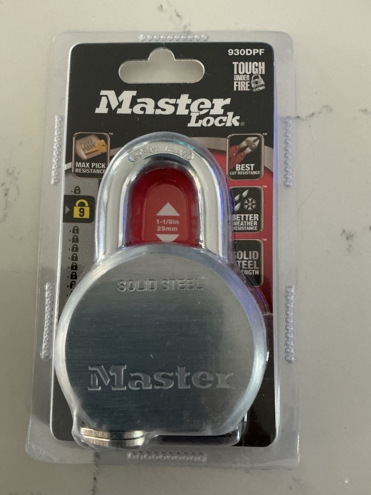 Master Lock 930DPF High Security Steel Padlock Boron Alloy Shackle
