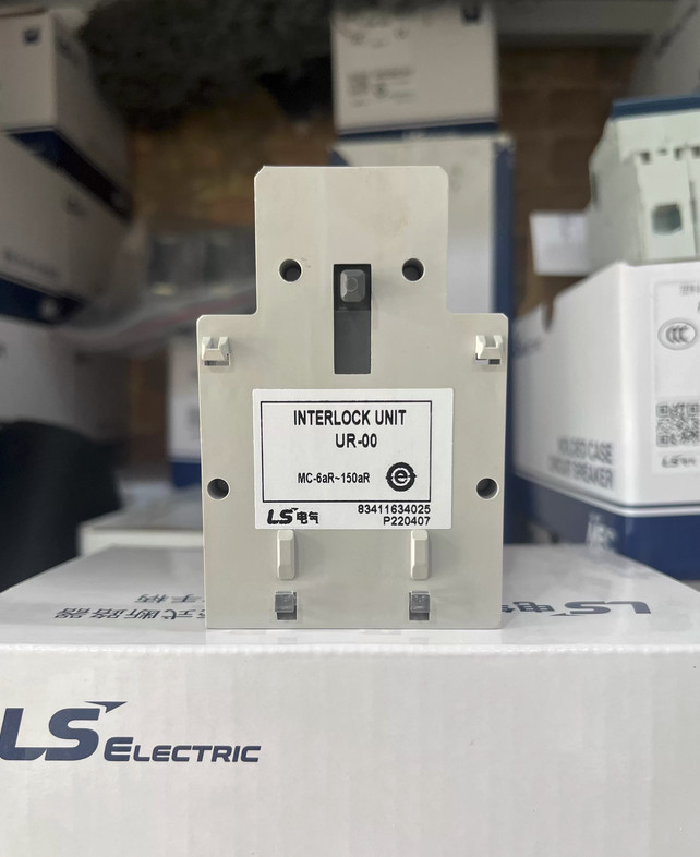 1PC NEW LS Contactor interlock unit UR-00 UR-02