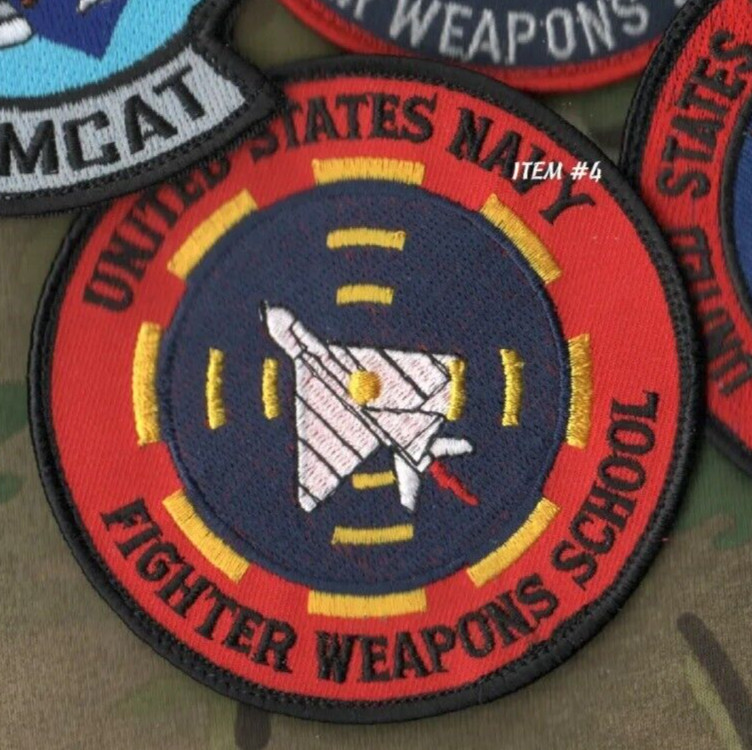 GENERIC TOP GUN FIGHTER WEAPONS SCHOOL RED AGGRESSOR vêlkrö ORIGINAL PATCH: A-4
