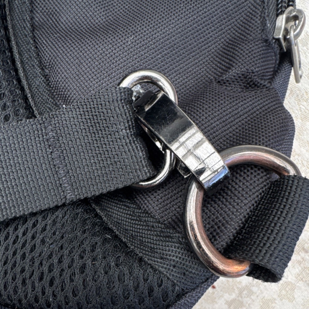 TURNWAY Black Hiking Backpack USB Port Adjustable Strap Multiple Compartments