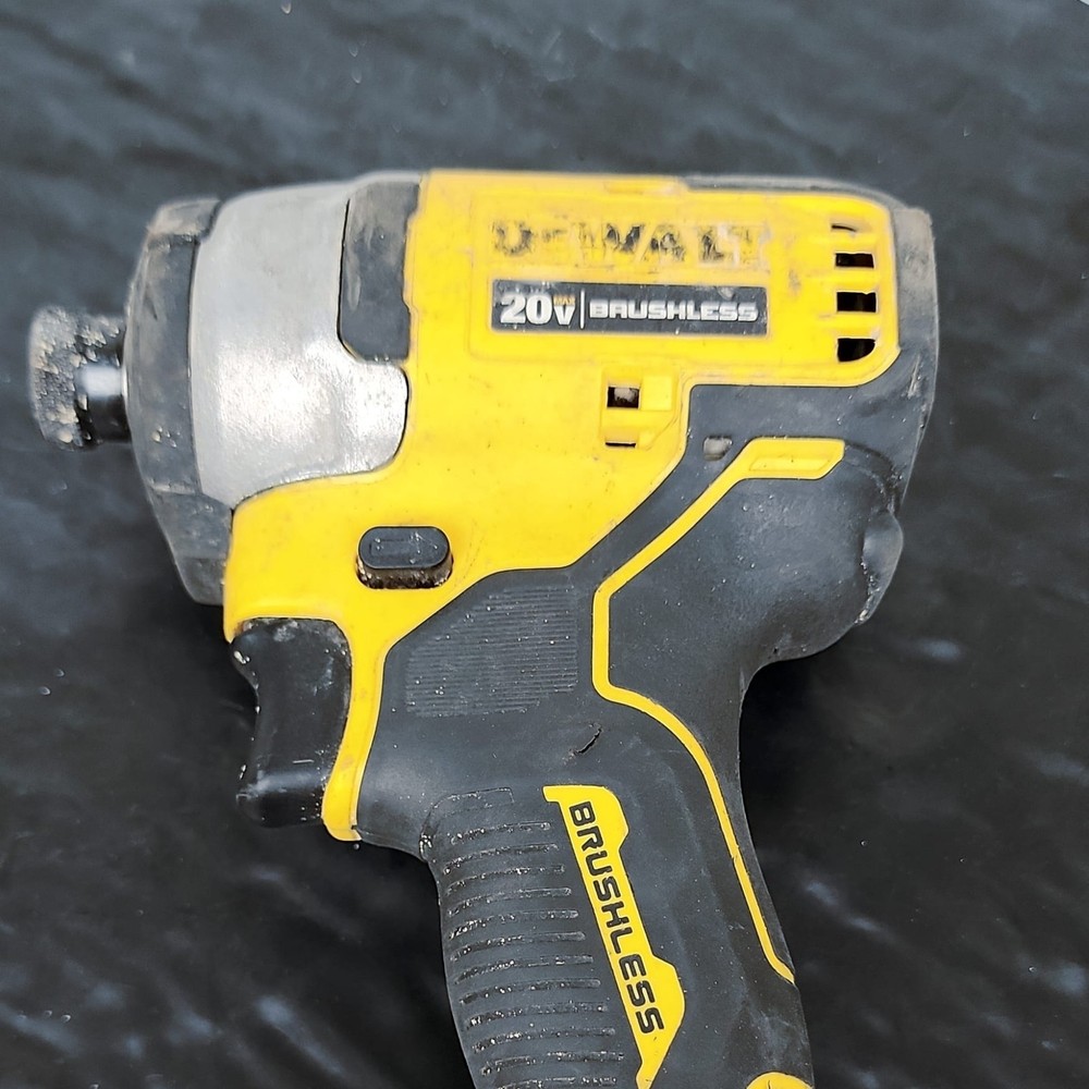 DEWALT DCF809 20V MAX Atomic Brushless 1/4" Impact Driver Cordless Bare Tool✅
