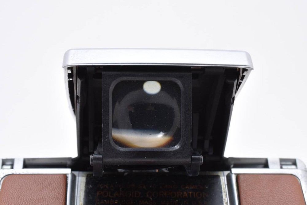 Power on and shutter confirmed. LAND CAMERA SX-70 ALPHA1