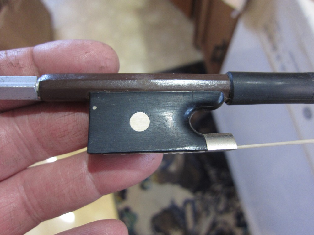 Glasser Violin Bow