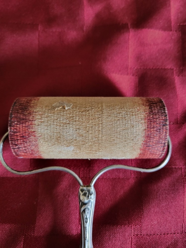 Rolling Ink Blotter with Sterling Silver Art Nouveaux Embossed Handle Pattern