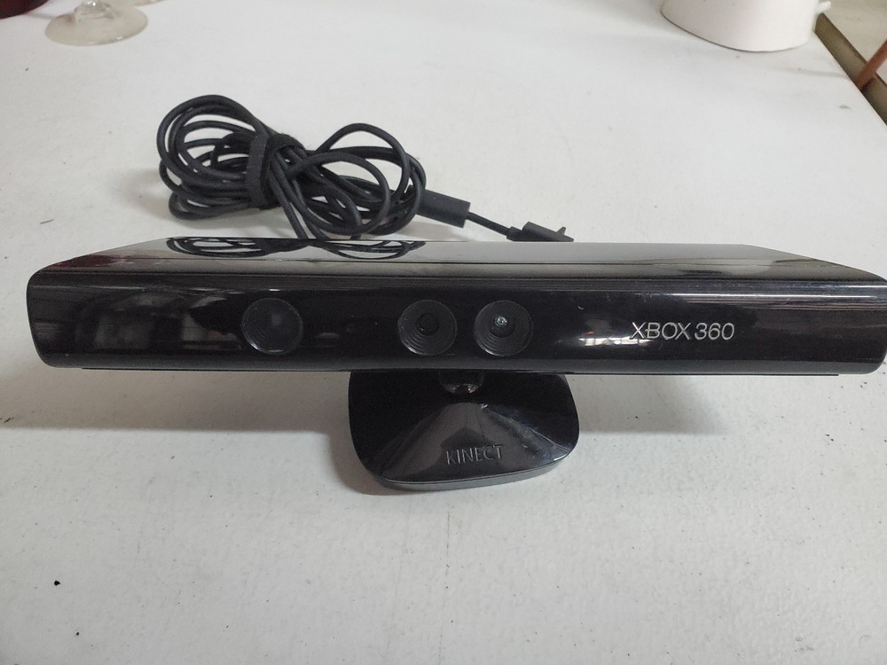 XBOX 360 Kinect Camera Sensor Bar Model 1473 TESTED cleaned