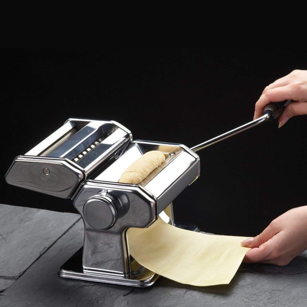 Versatile Manual Pasta Maker Machine - Create Spaghetti, Fettuccini & Lasagna