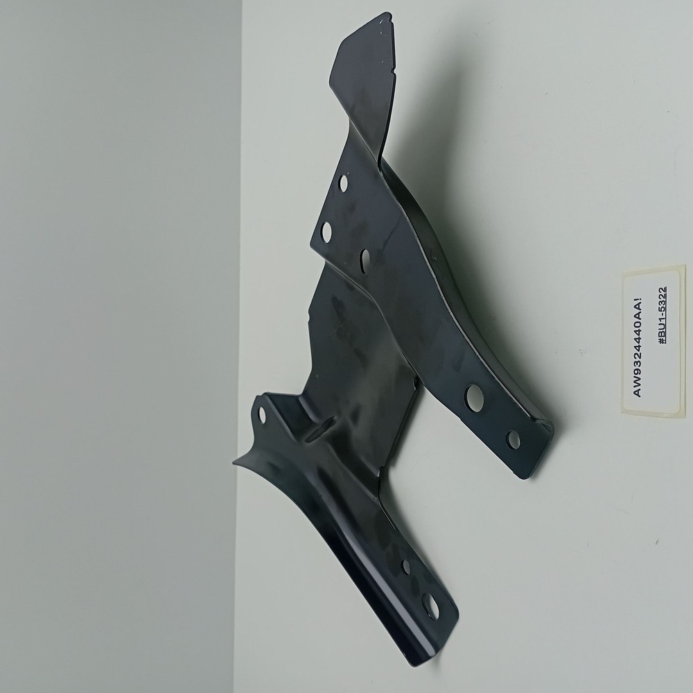 2010-2019 Jaguar XJ Mount Panel Support Bracket AW9324440AA