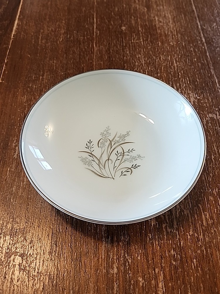 Fruit Dessert Bowl 5.5 Inch Noritake TARYN pattern Replacement 5912