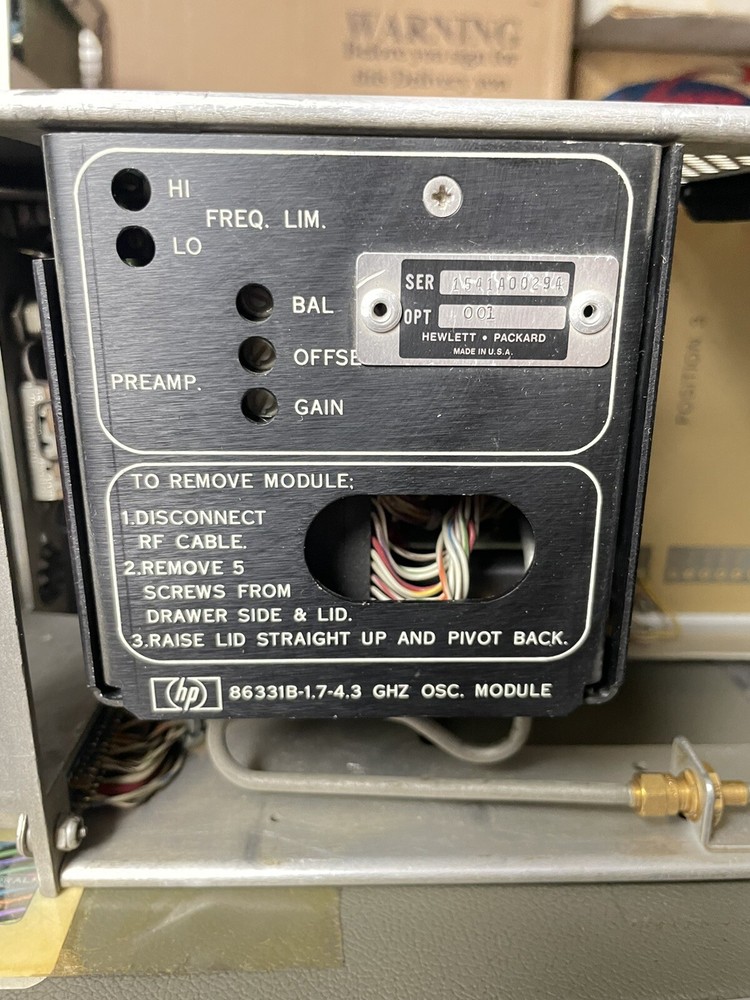 HP 8621B RF SECTION OPTION 001 + MANUAL FOR SWEEP OSCILLATOR
