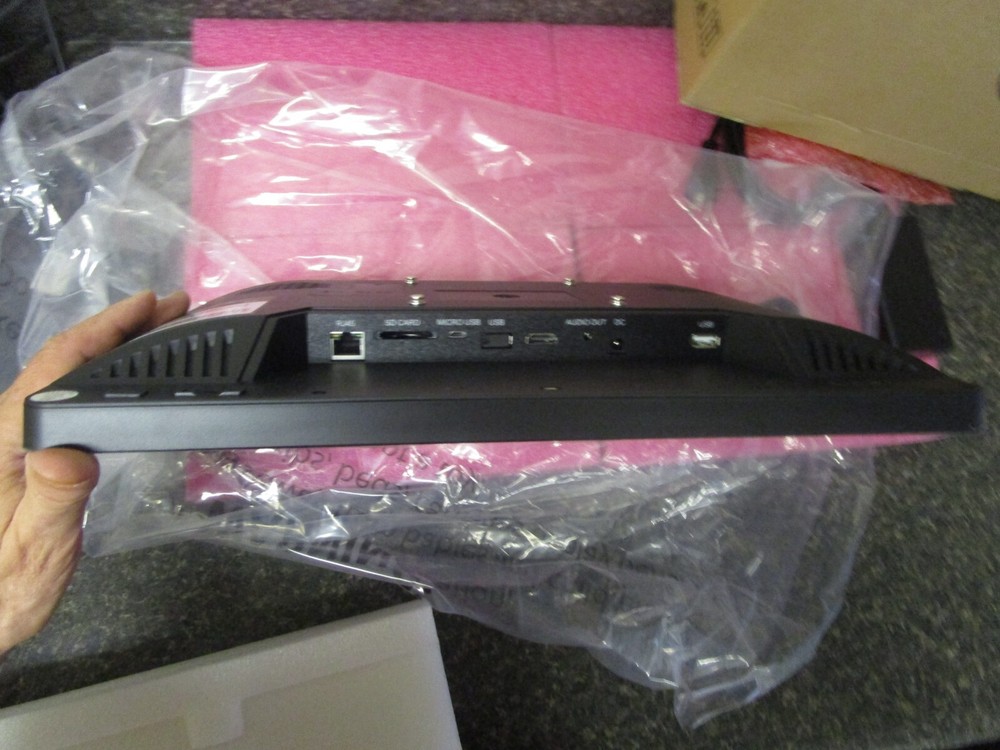 Glorystar Nebula NEB156 15.6" Touchscreen Tablet