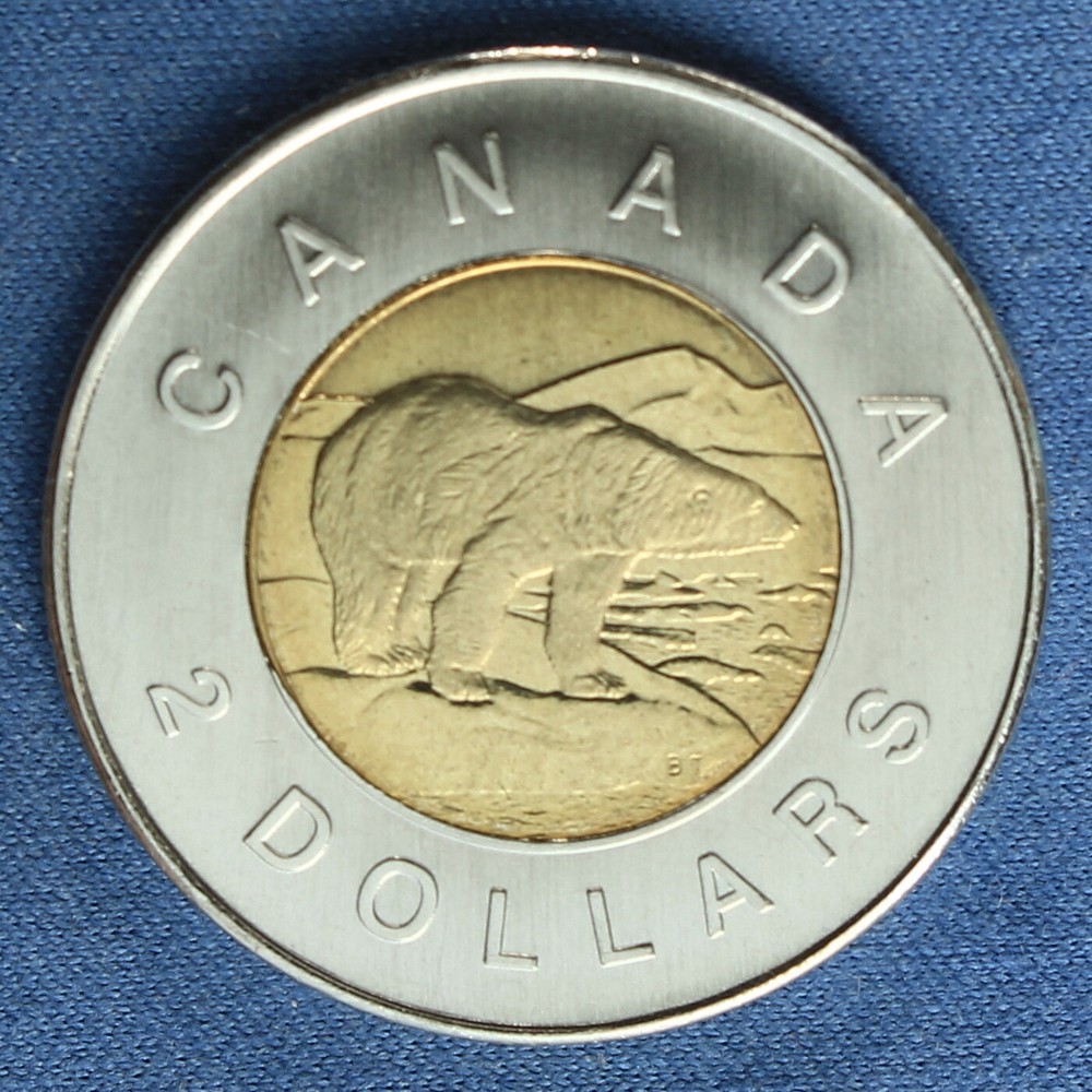 Canada 2006 Toonie ( $2 ) from a Mint Roll - Classic Polar Bear Reverse